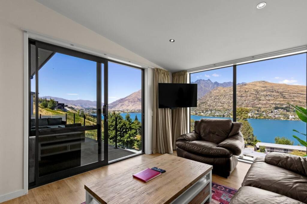 4 Bedroom Stunning Modern Family Home Queenstown Dış mekan fotoğraf