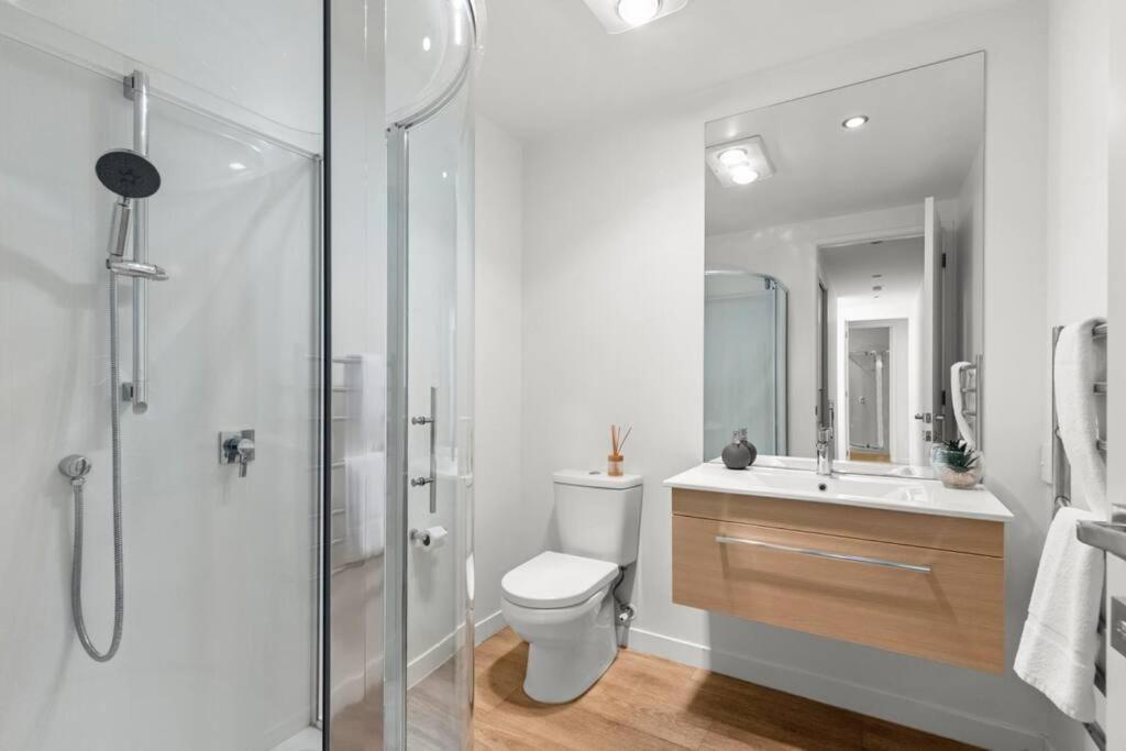 4 Bedroom Stunning Modern Family Home Queenstown Dış mekan fotoğraf